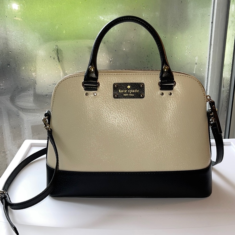 Black & White Kate Spade Crossbody Bag